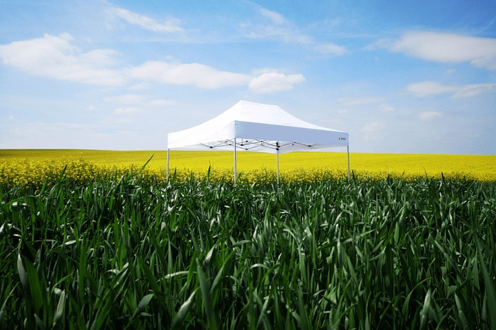 sulankstoma palapinė 2x2